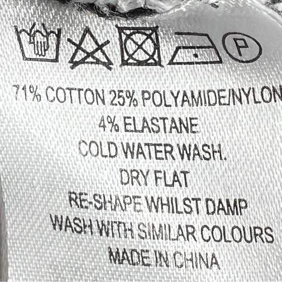 FRENCH CONNECTION Textured Long Sleeve Sweater Black White Women's S - Picture 12 of 12